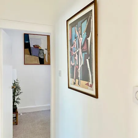 Bright Old Town City Centre Apartment Edinburgh Exterior photo