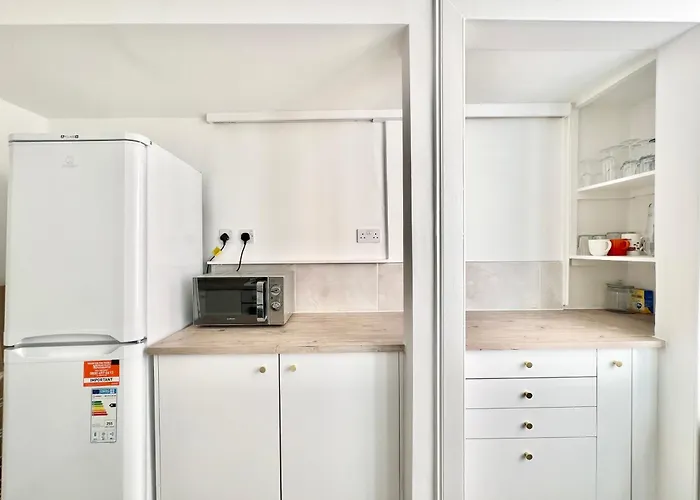 Bright Old Town City Centre Apartment